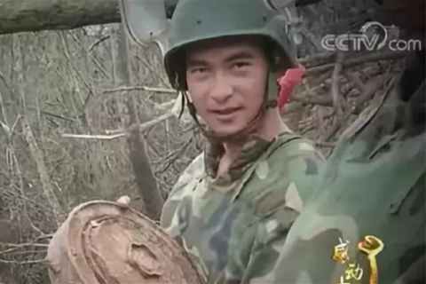 2019感动中国十大人物:杜富国
